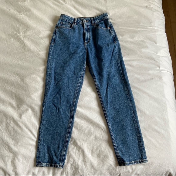 Dynamite Mom Jeans - Picture 2 of 7